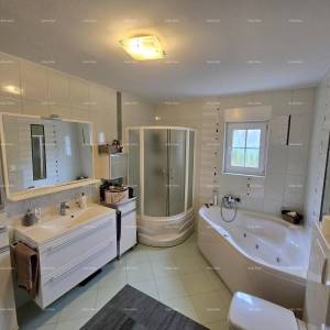 Samostojeća obiteljska kuća,Medulin! Lokacija fantastična!