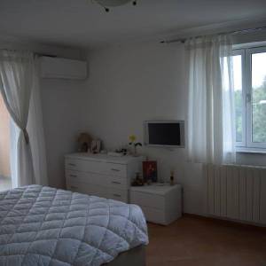 Samostojeća u blizini plaže!  Banjole.