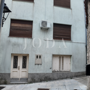 Selce kuća u samom centru