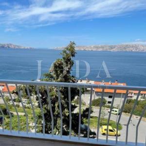 SENJ, novouređeni stan sa prekrasnim pogledom