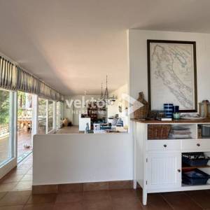 Senj, okolica, kuća 1.red do mora !