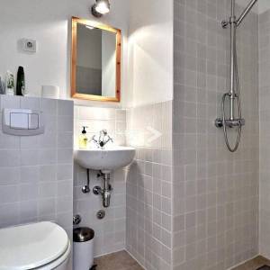 Senj, okolica, kuća 1.red do mora !