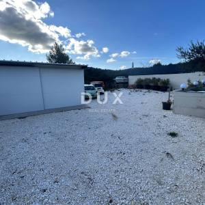ŠIBENIK, BILICE – Građevinsko zemljište 402m², spremno za gradnju