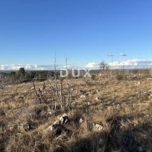 ŠIBENIK, BILICE – Građevinsko zemljište s pogledom na Prokljan, 970m2
