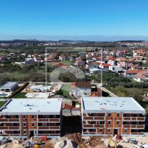 Šikići - stan s dvorištem - novogradnja 