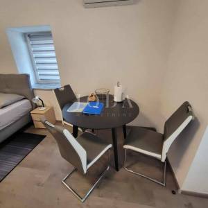 Šilo kuća sa 3 apartmana