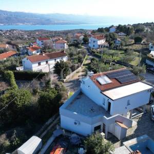 Šilo kuća sa 3 apartmana