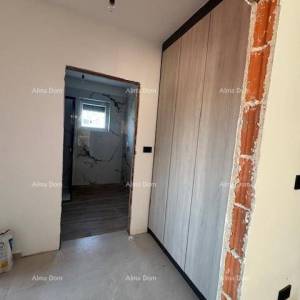 Šišan. Novoizgrađena kuća sa bazenom