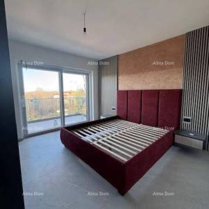 Šišan. Novoizgrađena kuća sa bazenom