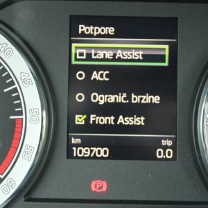 Škoda Karoq 2.0 TDi DSG *LED, NAVIGACIJA, KAMERA*