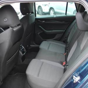 Škoda Octavia Combi 2.0 TDi *PANORAMA, LED, NAVIGACIJA, KAMERA*