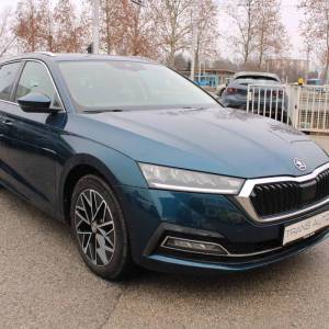 Škoda Octavia Combi 2.0 TDi *PANORAMA, LED, NAVIGACIJA, KAMERA*
