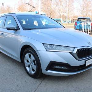 Škoda Octavia Combi 2.0 TDi DSG *LED, NAVIGACIJA*