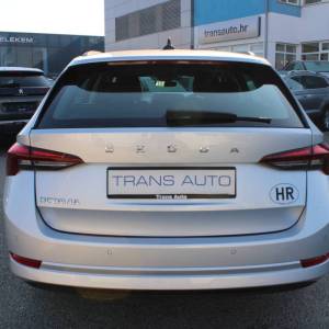 Škoda Octavia Combi 2.0 TDi DSG *LED, NAVIGACIJA*