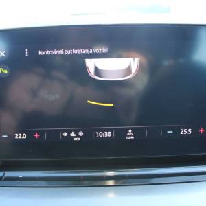 Škoda Octavia Combi 2.0 TDi DSG *LED, NAVIGACIJA*