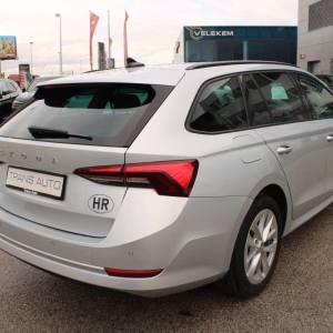Škoda Octavia Combi 2.0 TDi DSG 150ks *LED, NAVIGACIJA*