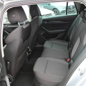 Škoda Octavia Combi 2.0 TDi DSG 150ks *LED, NAVIGACIJA*