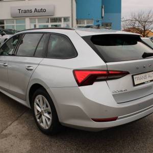 Škoda Octavia Combi 2.0 TDi DSG 150ks *LED, NAVIGACIJA*