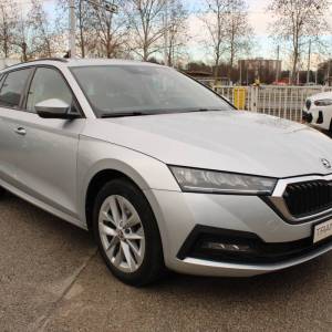 Škoda Octavia Combi 2.0 TDi DSG 150ks *LED, NAVIGACIJA*