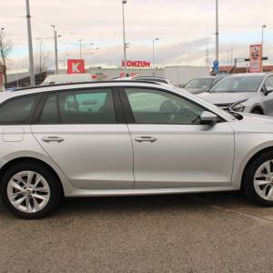 Škoda Octavia Combi 2.0 TDi DSG 150ks *LED, NAVIGACIJA*