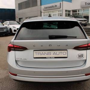 Škoda Octavia Combi 2.0 TDi DSG 150ks *LED, NAVIGACIJA*