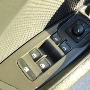 Škoda Octavia Combi 2.0 TDi DSG 150ks *LED, NAVIGACIJA*