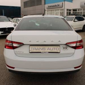 Škoda Superb 1.5 TSi Business