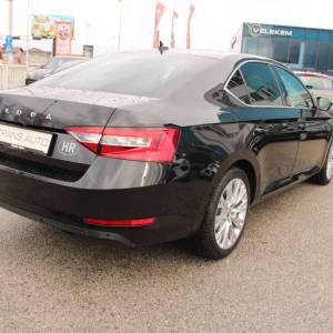 Škoda Superb 2.0 TDi DSG Business *LED, NAVIGACIJA, KAMERA*