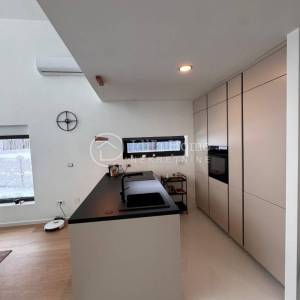 Skrad/gorski kotar/urbana vila s bazenom/NOVOGRADNJA!