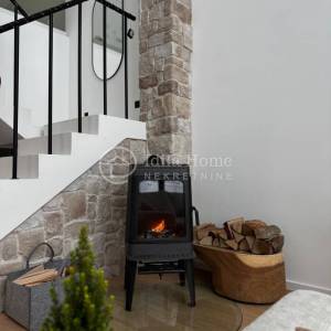 Skrad/gorski kotar/urbana vila s bazenom/NOVOGRADNJA!