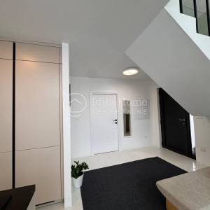 Skrad/gorski kotar/urbana vila s bazenom/NOVOGRADNJA!