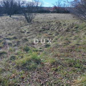 ŠKRLJEVO, BAKAR - 2600 m2 građevinsko zemljište 