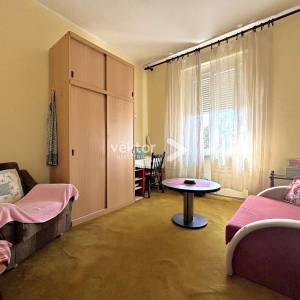 Škurinje, dvosoban stan s balkonom