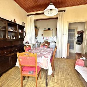 Škurinje, dvosoban stan s balkonom