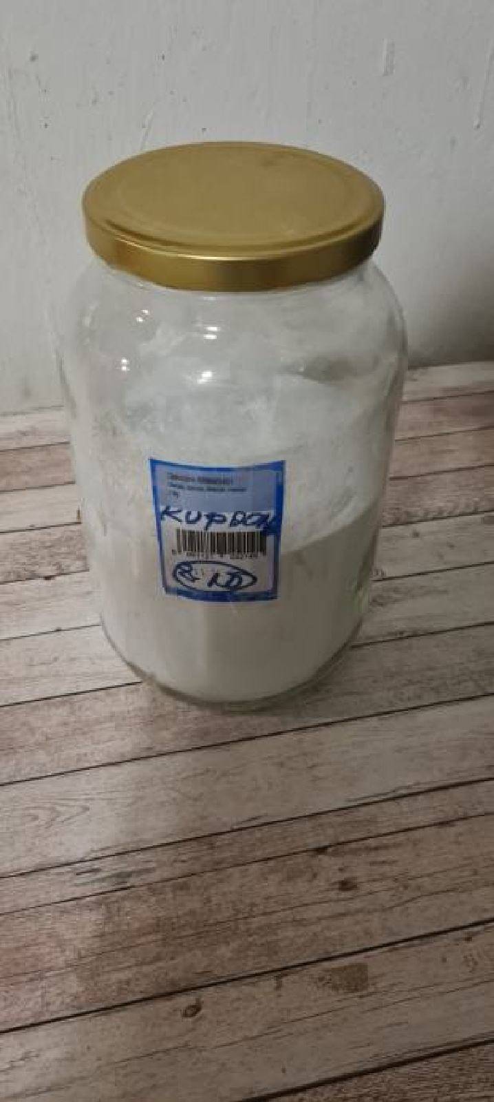 Smjesa za fugu. Svijetloplava boja.