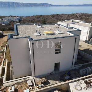 Smokvica-Trosobni apartman s bazenom