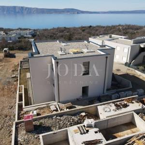 Smokvica-Trosobni apartman s bazenom