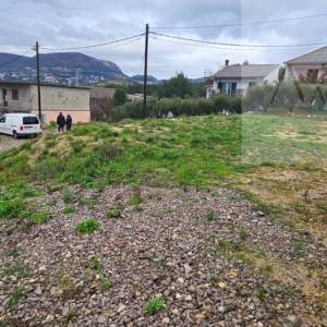 Solin najam građevinskog zemljišta 900 m2 + mogućnost gradnje