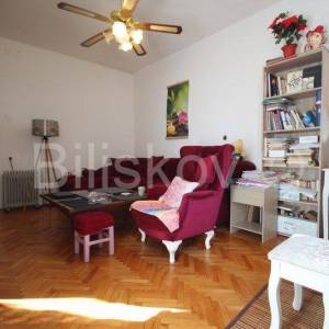 Split, Bol, prodaja trosoban stan 68,60 m2, 1. kat