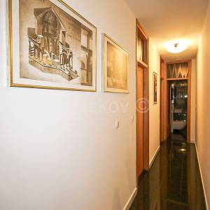 Split, Firule, prodaja 3soban stan, velika terasa