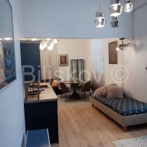 Split, Grad trosoban 117 m2, 3 terase, vrt, garaža, pomoćna kuća