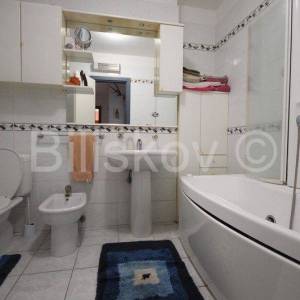 Split, Meje, prodaja 5-soban stan 124 m2, pogled na more, garaža