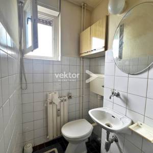 Srdoči, 3-soban s lođom