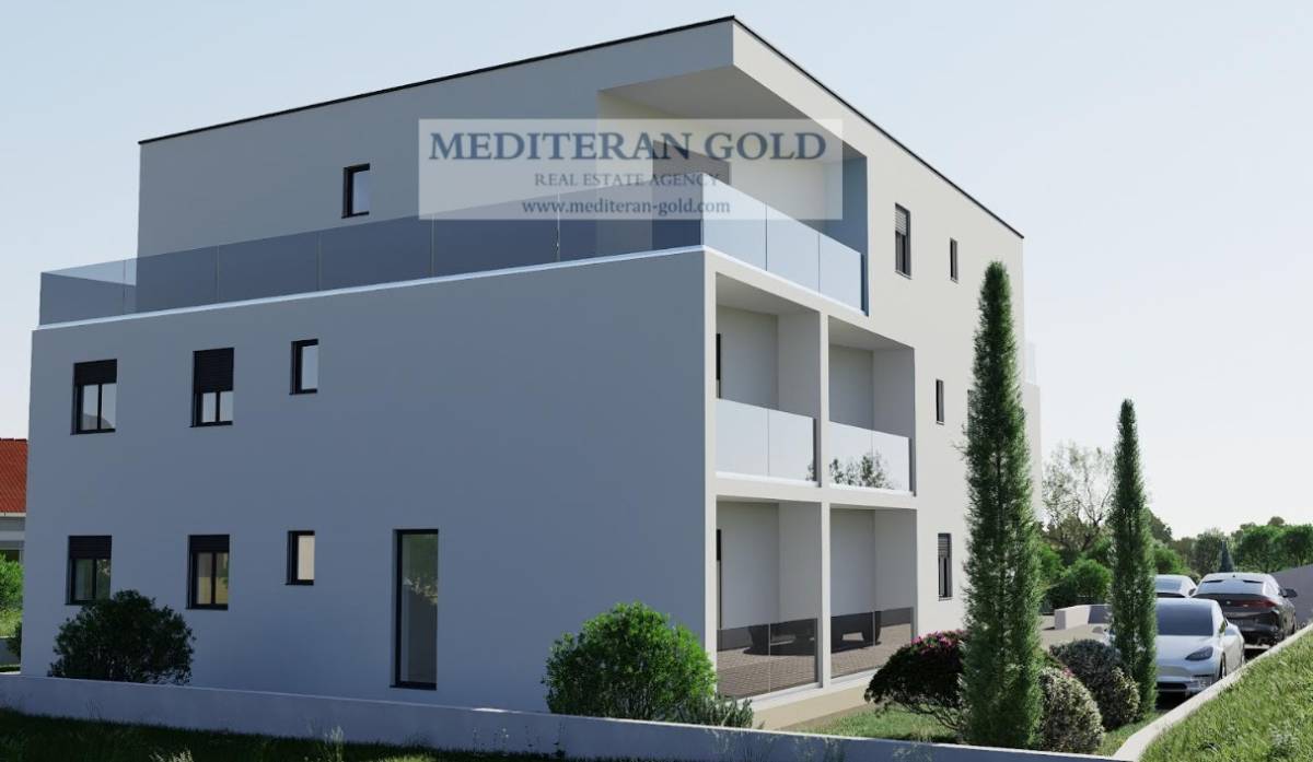 Stan: Kaštel Novi, novogradnja