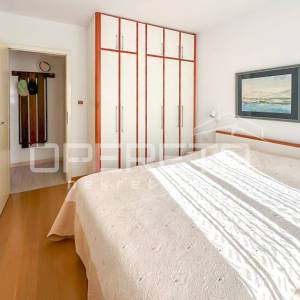 Stan s tri terase, 30 m od mora na Jadriji
