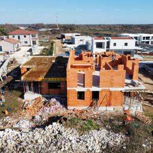 Stan S3 na 1. katu novogradnji u Kanfanaru