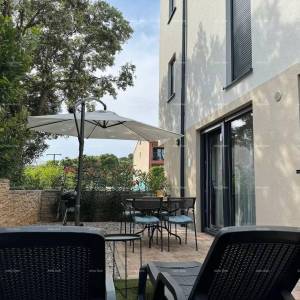 Stan u Banjolama: udobnost na samo 200 metara od mora