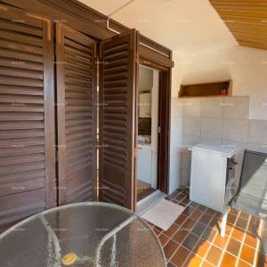 Stan u Dugoj Uvali sa pogledom na more!