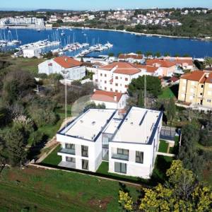 Stan u prizemlju s dvorištem - spremno za useljenje