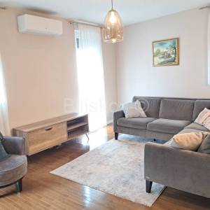 Strožanac, 1. iznajmljivanje, novonamješteno ,parking